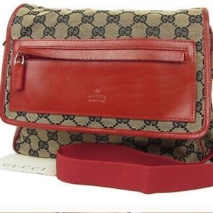 💯 Authentic Gucci crossbody bag